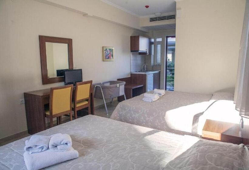 דירת חדר דלוקס, Summertime Inn