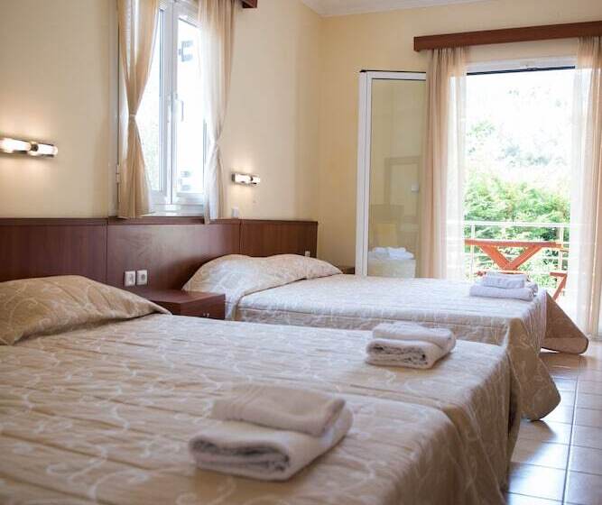 דירת חדר, Summertime Inn