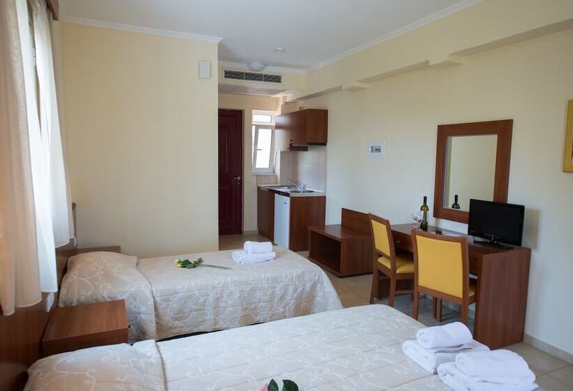 Апартаменты Deluxe 1 Спальня, Summertime Inn