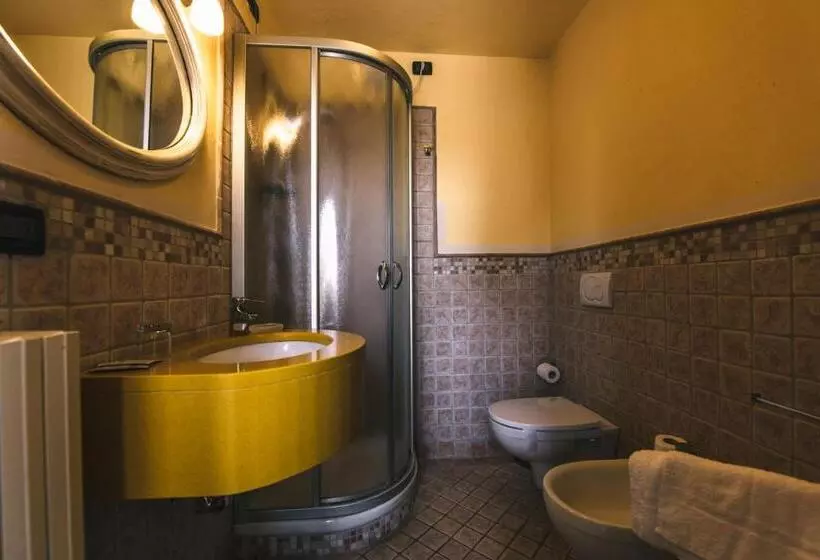 Huoneisto 3 Makuuhuonetta, Tenuta Quarrata