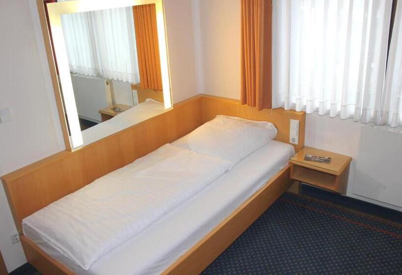 컴포트 싱글 룸, Victoria