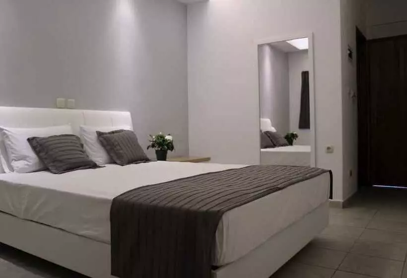 Chambre Standard, Zeus