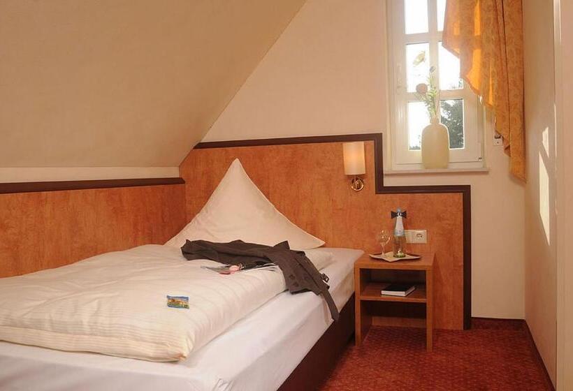 Номер Комфорт Индивидуальный, Landhotel Jäckel