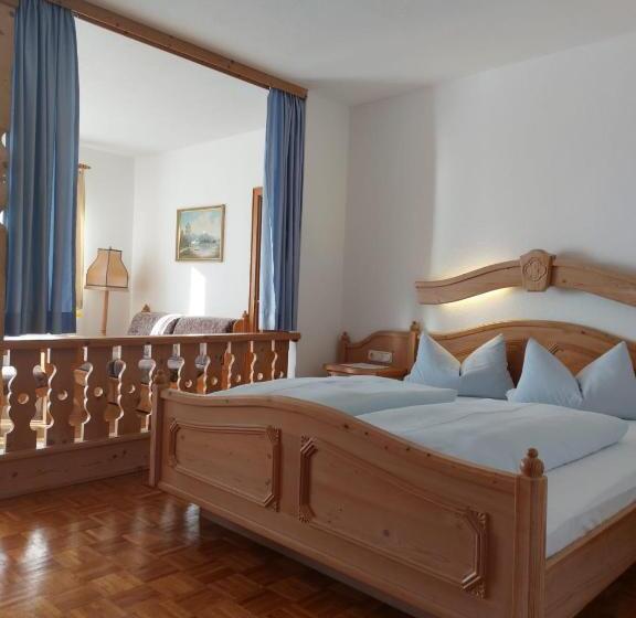 스위트, Restaurant Kreuzhuber