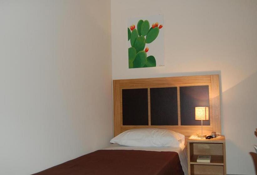 스탠다드 싱글 룸, Terre Iblee Resort