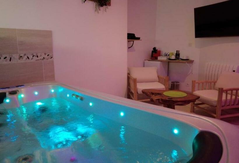 غرفة قياسية, Domaine De La Besnerie Gites Avec Spa Privatif à 10 Min Du Mont St Michel