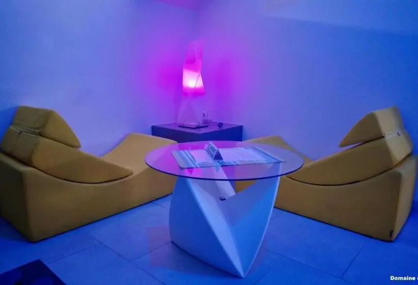 スイート, Domaine De La Besnerie Gites Avec Spa Privatif à 10 Min Du Mont St Michel