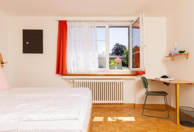 标准间, Villa Maria