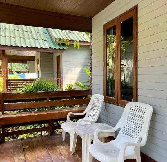 スーペリアーバンガロー, Dream Valley Resort, Tonsai Beach