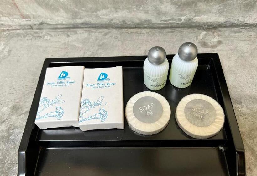 بنجلو سوبيريور, Dream Valley Resort, Tonsai Beach