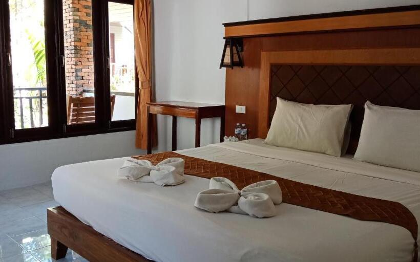 بنجلو قياسى, Dream Valley Resort, Tonsai Beach