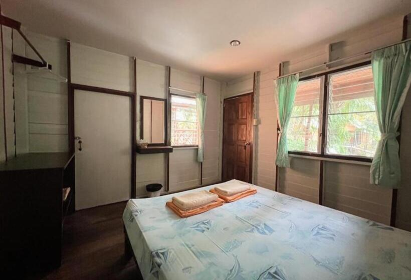 标准平房, Dream Valley Resort, Tonsai Beach