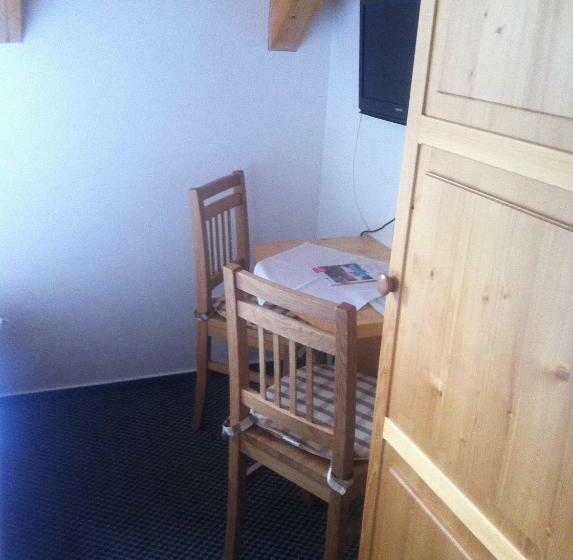 스탠다드 룸, Baloncentrum Břestek