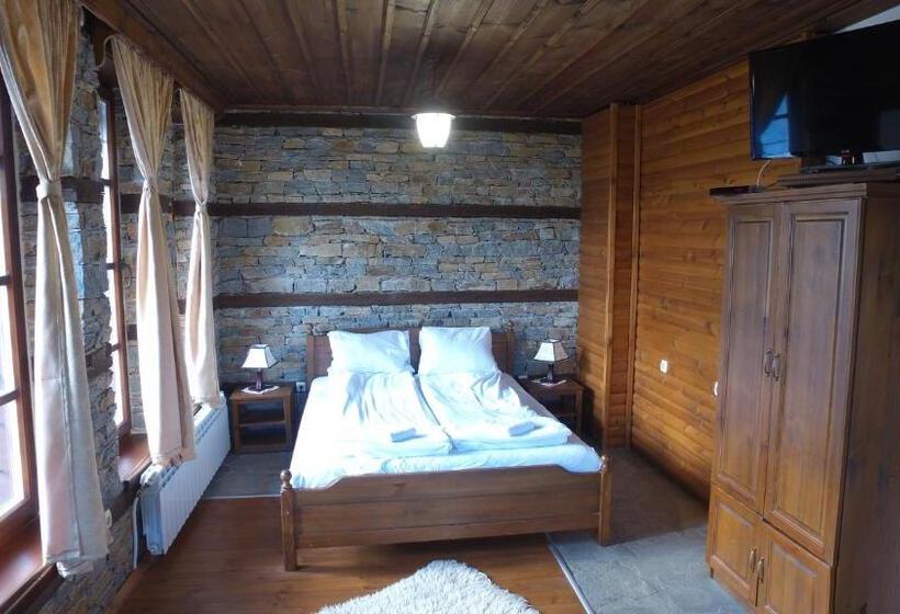 חדר משפחתי, Leshtenski Rai Guest House