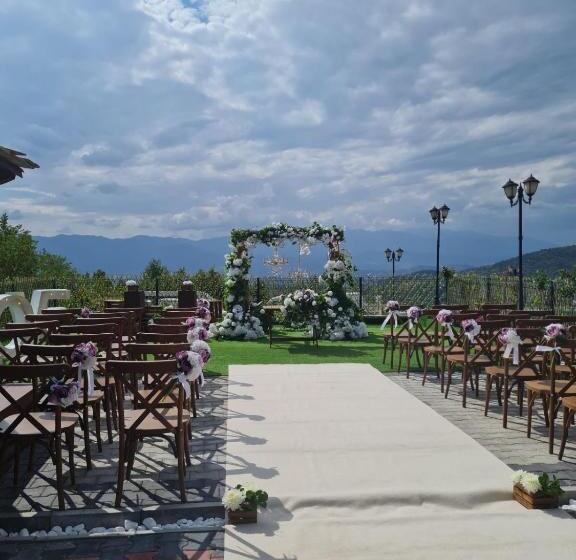 חדר משפחתי, Leshtenski Rai Guest House