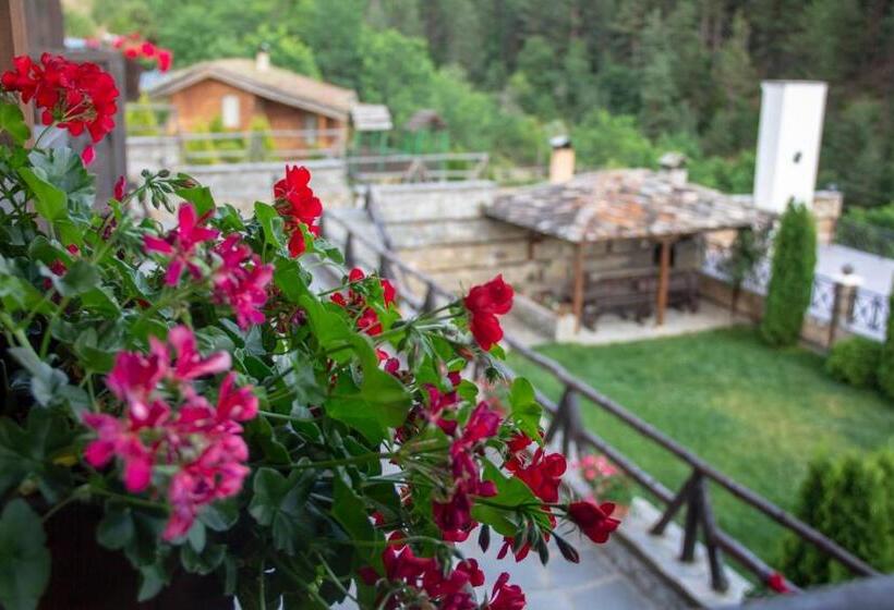 בית, חדר שינה 1, Leshtenski Rai Guest House