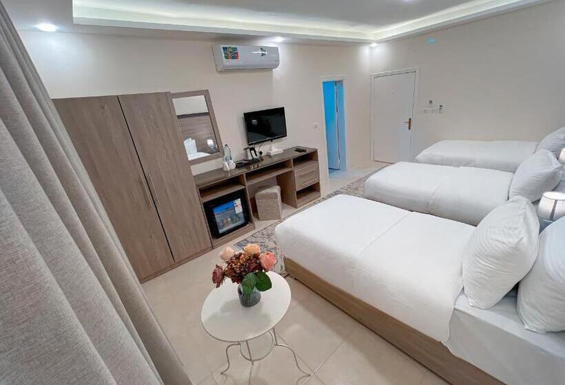 اتاق استاندارد سه نفره, Beit Alshabaan Inn