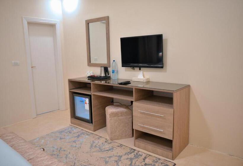 اتاق استاندارد یک نفره, Beit Alshabaan Inn
