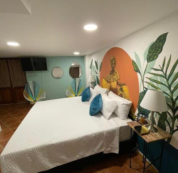 סוויטת ג'וניור עם מרפסת, Candilejo Hotel Boutique