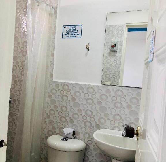 豪华房间, Café Color