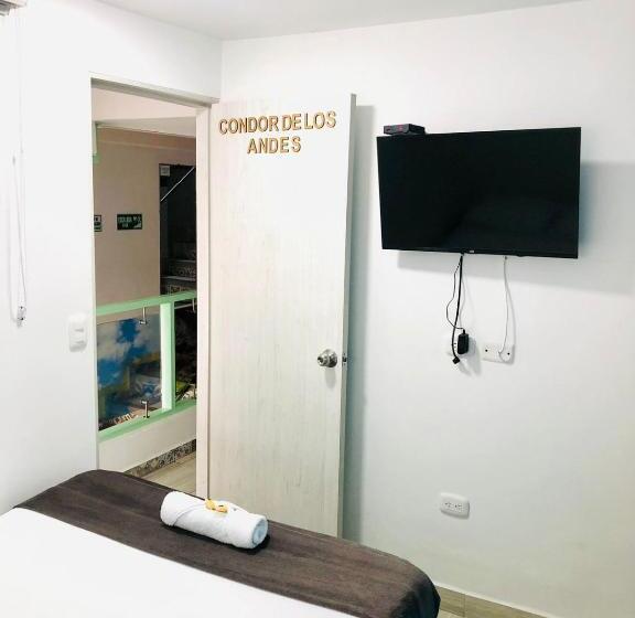 豪华房间, Café Color