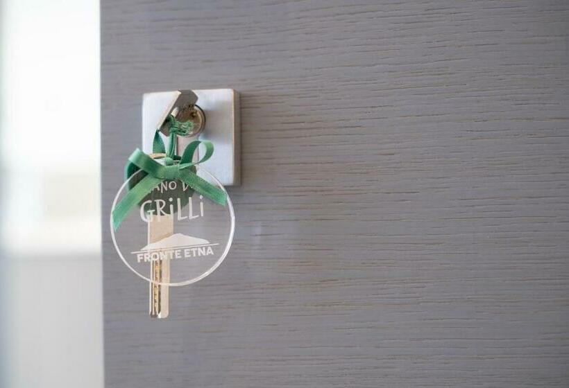 家庭小型套房, Fronte Etna