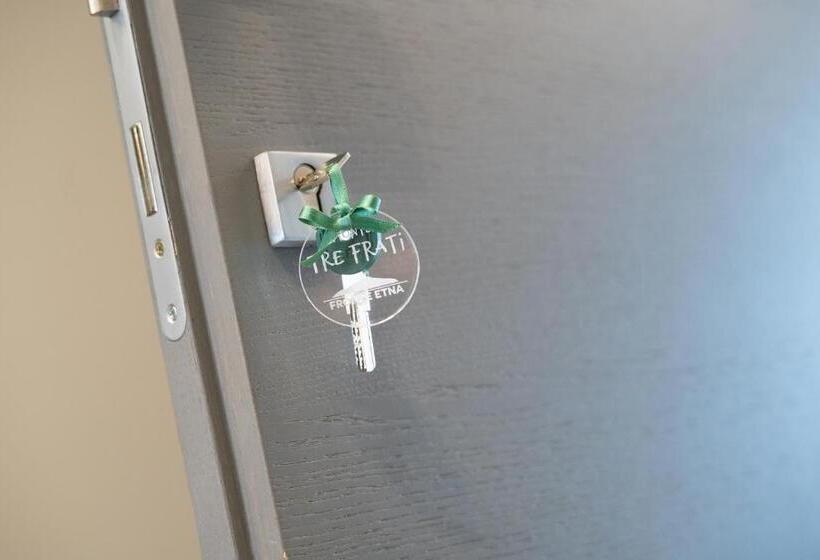 标准间, Fronte Etna