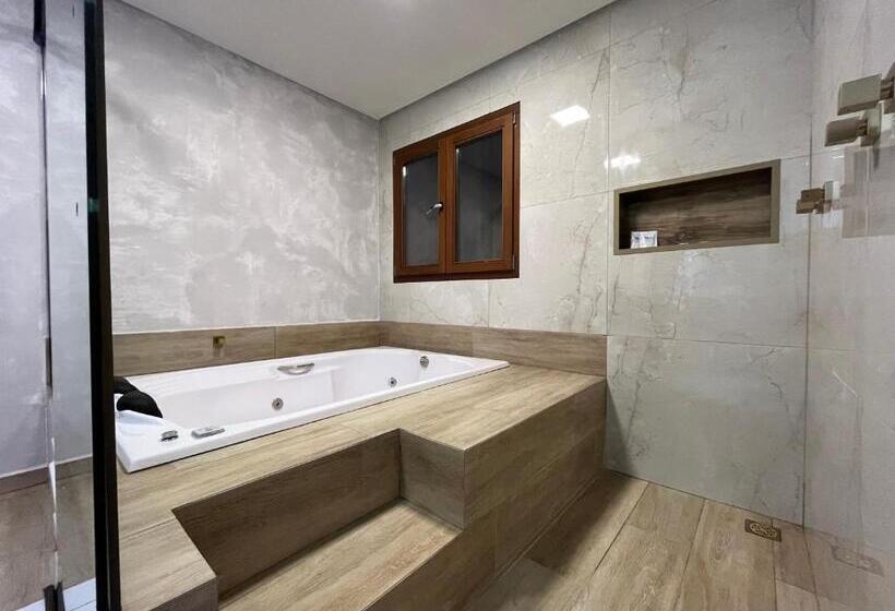 디럭스 스위트, Pousada Sete Mares