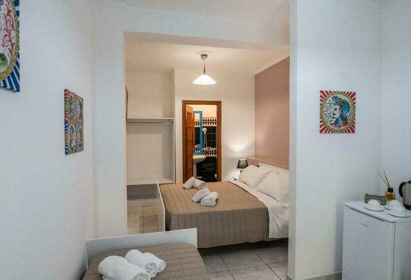 标准三人间, Ada Hotel & Apartments