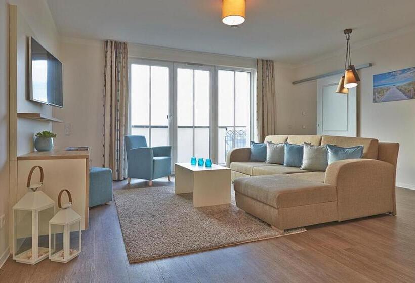 带1个卧室的带阳台的公寓, Aparthotel Waterkant Suites   Fewos Am Meer Mit Spa