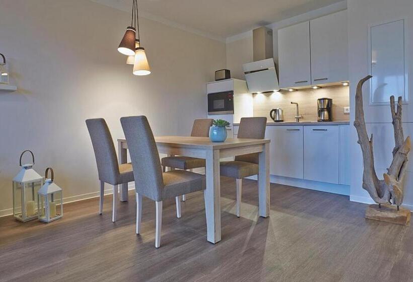 Апартаменты 1 Спальня, Aparthotel Waterkant Suites Fewos Am Meer Mit Spa