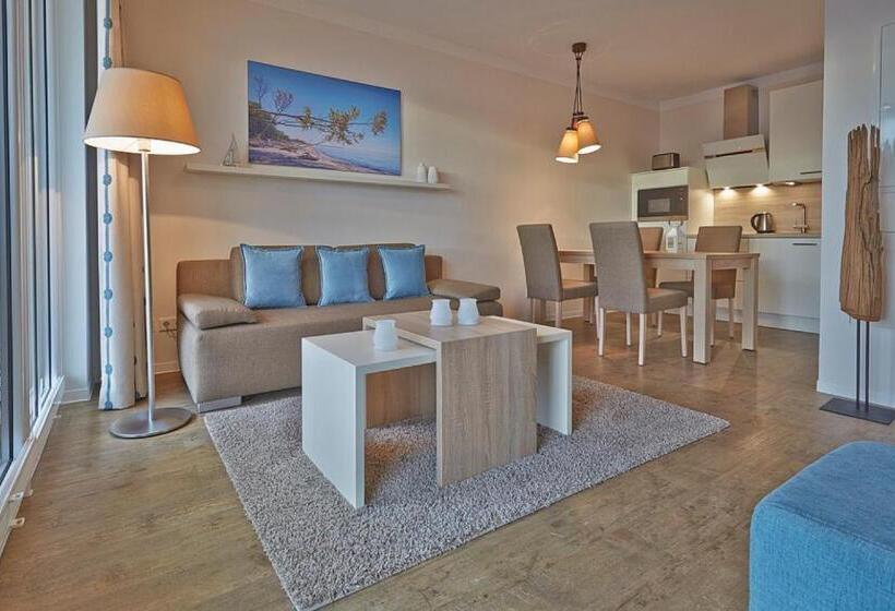 带1个卧室的带阳台的公寓, Aparthotel Waterkant Suites   Fewos Am Meer Mit Spa