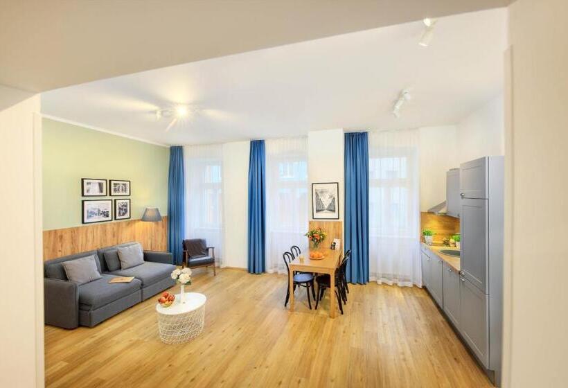 2 Bedroom Suite with Balcony, Jimmy S Apartments Dandelion