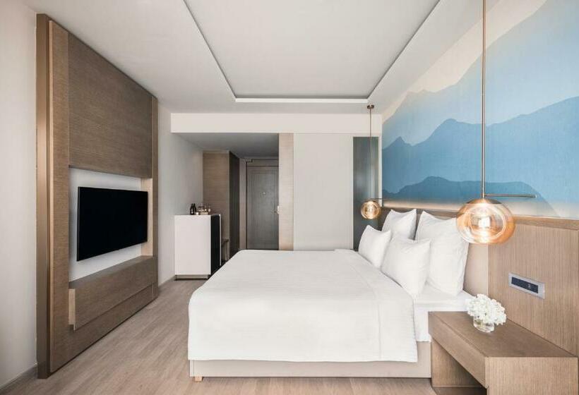 غرفة سوبيريور سرير كينج, Novotel Chandigarh Tribune Chowk