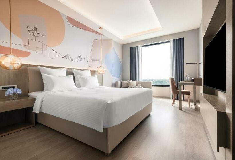 غرفة إدارية سرير كينج, Novotel Chandigarh Tribune Chowk