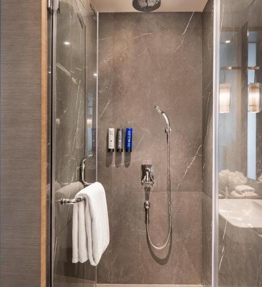 غرفة سوبيريور, Novotel Chandigarh Tribune Chowk