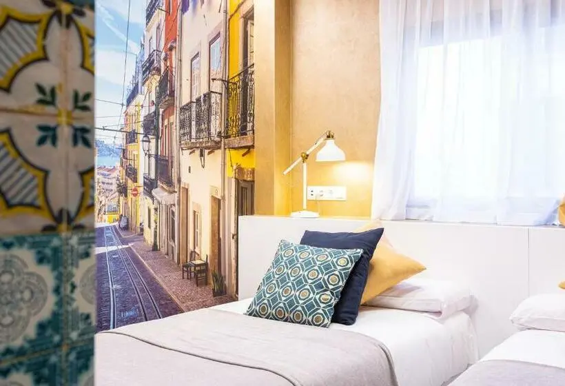 اتاق استاندارد, Fly Rooms Madrid Airport