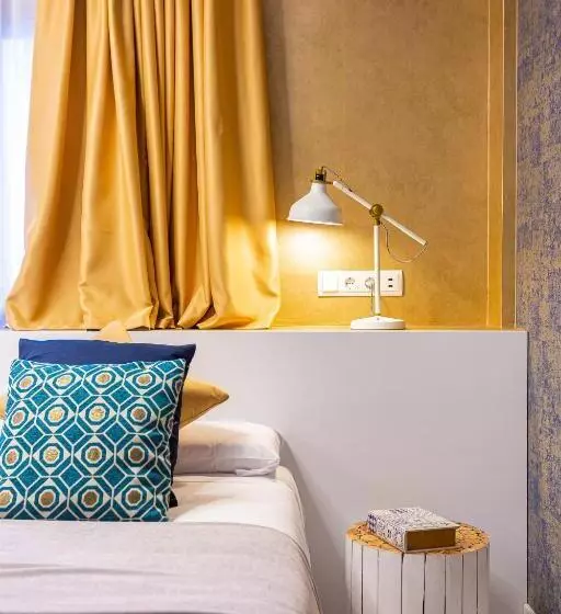اتاق استاندارد, Fly Rooms Madrid Airport
