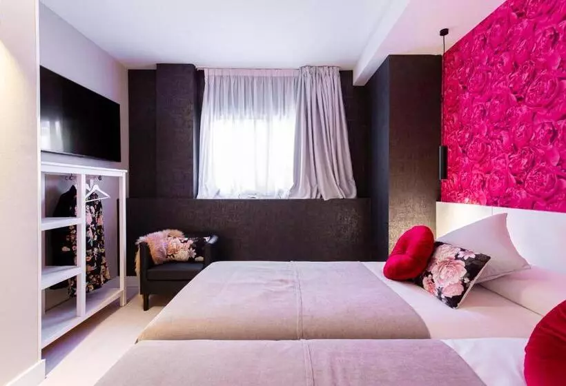 آپارتمان 2 خوابه, Fly Rooms Madrid Airport