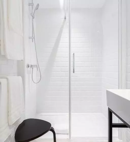 آپارتمان 2 خوابه, Fly Rooms Madrid Airport