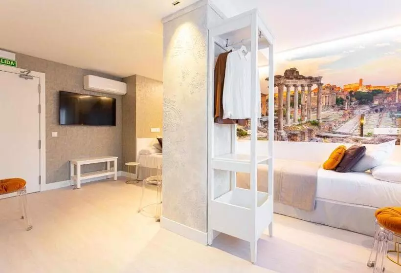 اتاق استاندارد سه نفره, Fly Rooms Madrid Airport