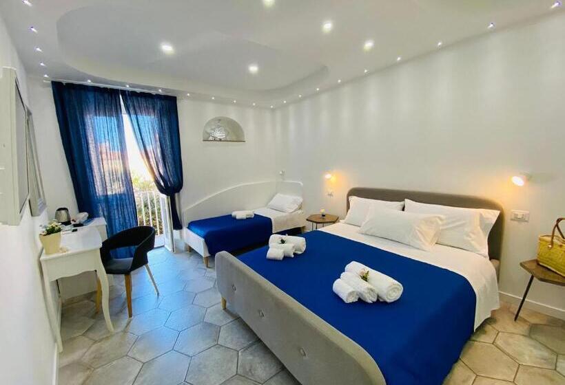 Classic Kolmen Hengen Huone, Magiaguestrooms Parcheggio Incluso