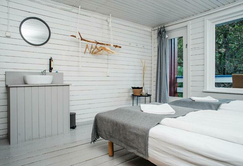 اتاق استاندارد چهار تخته, Poilsio Namai žuvėdra