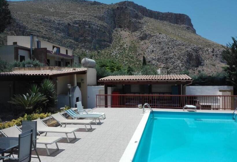 اتاق لوکس, Villa Giulia Tonnara Di Bonagia