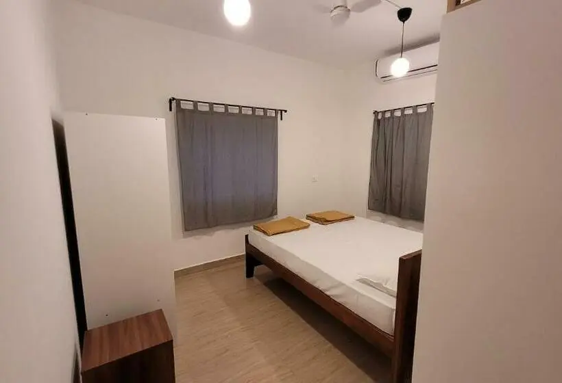 Deluxe Kamer, Hostel Mandala