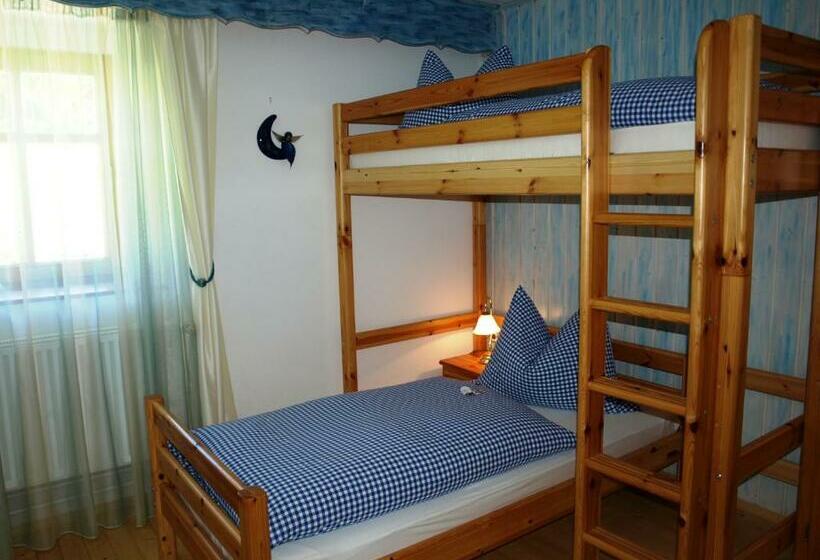 شقة غرفة واحدة, Biohof Bernhard