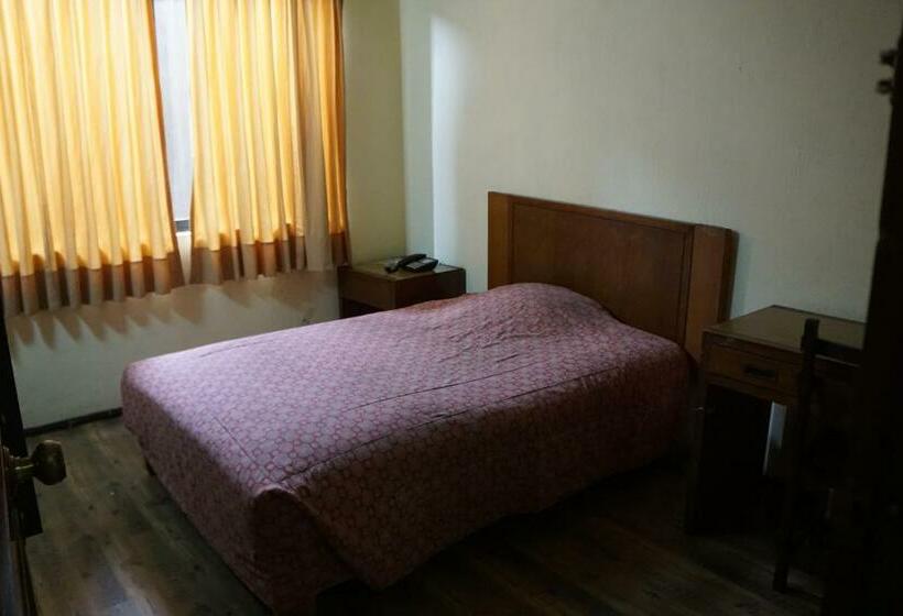 이코노미 싱글 룸, El Plaza Centro De Lima