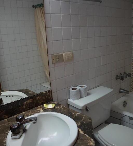 발코니 스탠다드 싱글 룸, El Plaza Centro De Lima