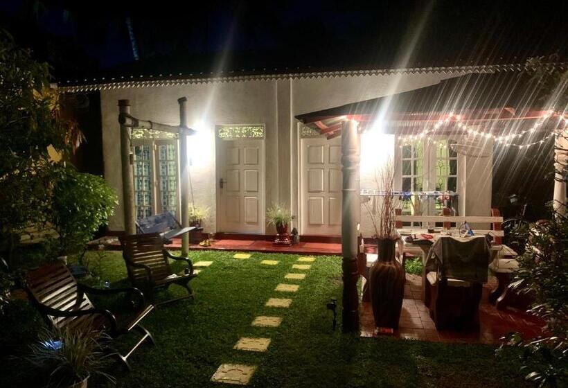 스탠다드 룸 가든 전망, Silvas Surf Home