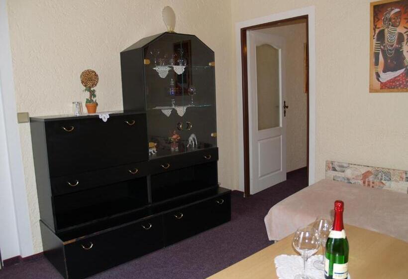 סוויטה, Pension Erika